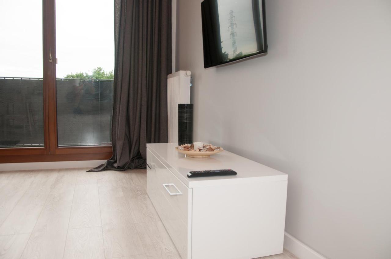 Apartament Business Magazynowa 11A Varşova Dış mekan fotoğraf